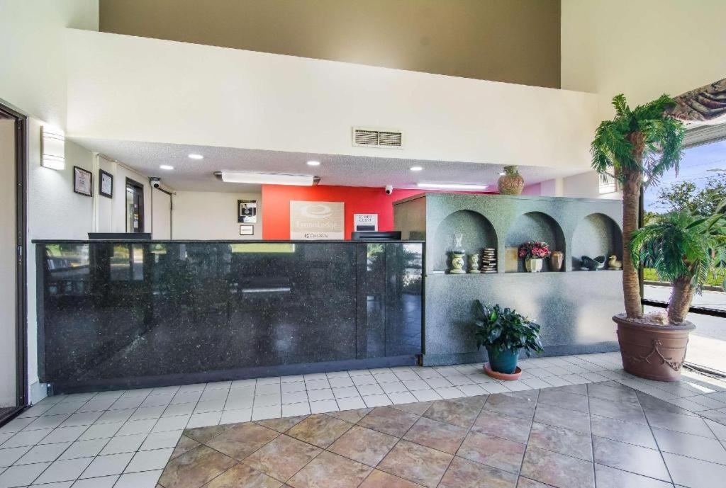 גארנר Econo Lodge South מראה חיצוני תמונה